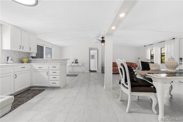 8356 W Tawny Rose Lane, Crystal River, FL 34429