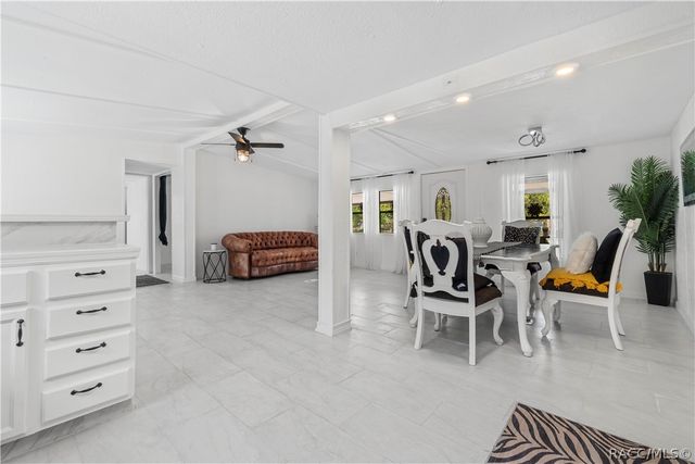 8356 W Tawny Rose Lane, Crystal River, FL 34429