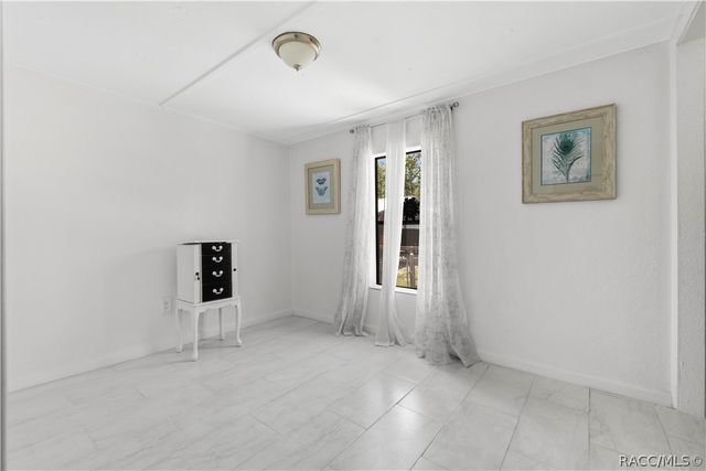 8356 W Tawny Rose Lane, Crystal River, FL 34429