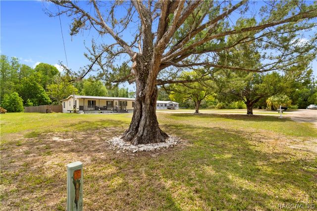 8356 W Tawny Rose Lane, Crystal River, FL 34429