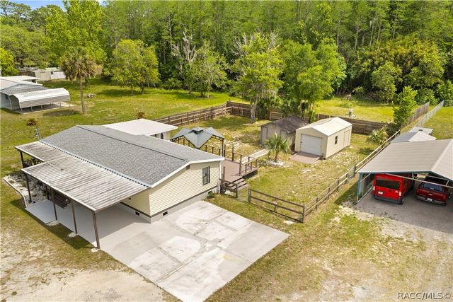 8356 W Tawny Rose Lane, Crystal River, FL 34429