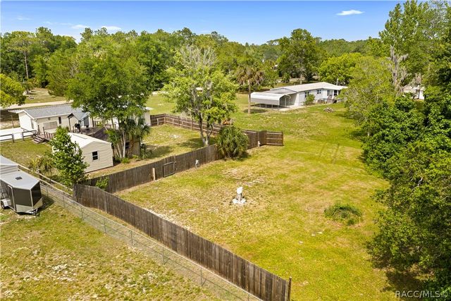 8356 W Tawny Rose Lane, Crystal River, FL 34429