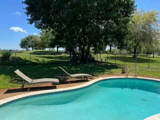 2400 SW 86th Avenue, Davie, FL 33324