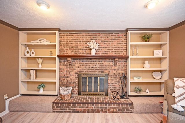 9843 Tall Timber Drive, West Chester, OH 45241