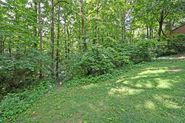 9843 Tall Timber Drive, West Chester, OH 45241