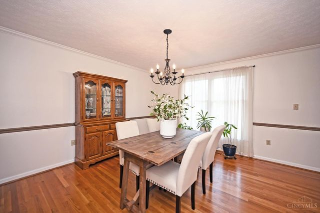 9843 Tall Timber Drive, West Chester, OH 45241