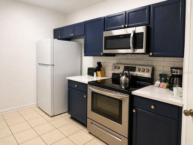 2301 BUTTERFLY PALM WAY 101, Kissimmee, FL 34747