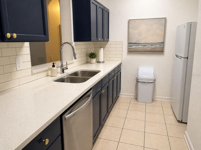 2301 BUTTERFLY PALM WAY 101, Kissimmee, FL 34747