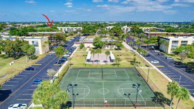 3301 NW 47th Terrace 410, Lauderdale Lakes, FL 33319