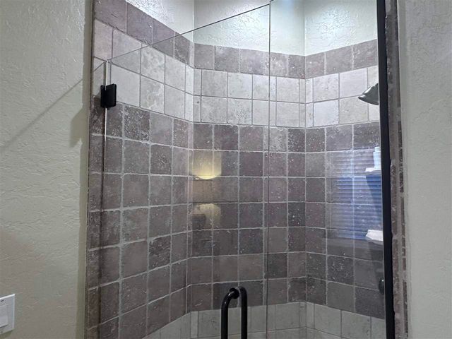 3704 NE Cypress Ln, Lawton, OK 73505