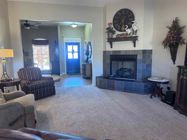 3704 NE Cypress Ln, Lawton, OK 73505