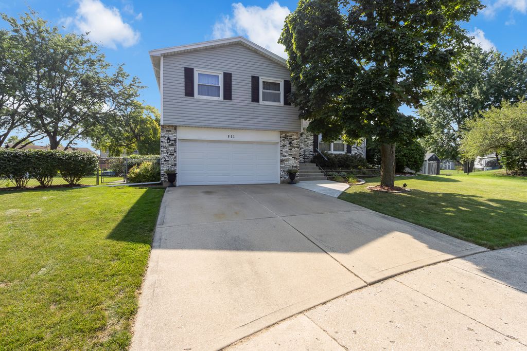 511 Heather Lane, Carol Stream, IL 60188 — exterior