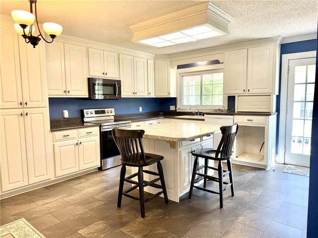 2410 Pope Drive, Anderson, SC 29624
