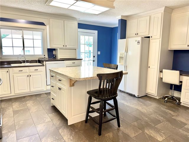 2410 Pope Drive, Anderson, SC 29624