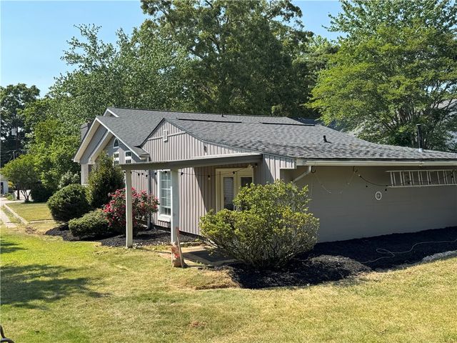2410 Pope Drive, Anderson, SC 29624