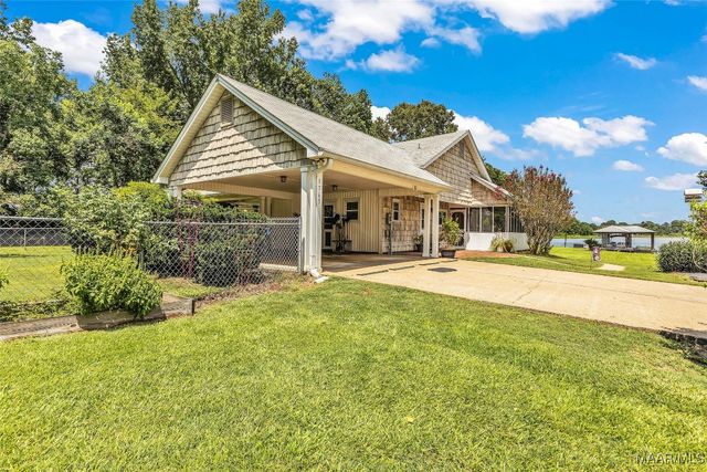 1765 Atkin Hill Road, Wetumpka, AL 36092