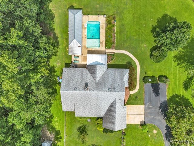 1765 Atkin Hill Road, Wetumpka, AL 36092