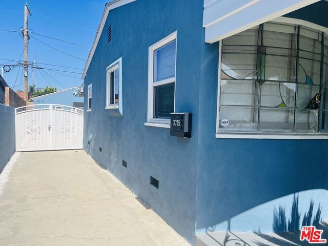 3713 Buckingham Road, Los Angeles, CA 90016