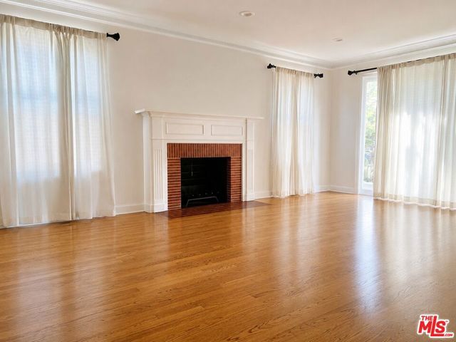 3713 Buckingham Road, Los Angeles, CA 90016