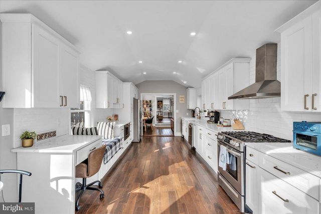 406 KINGS HWY E, Haddonfield, NJ 08033