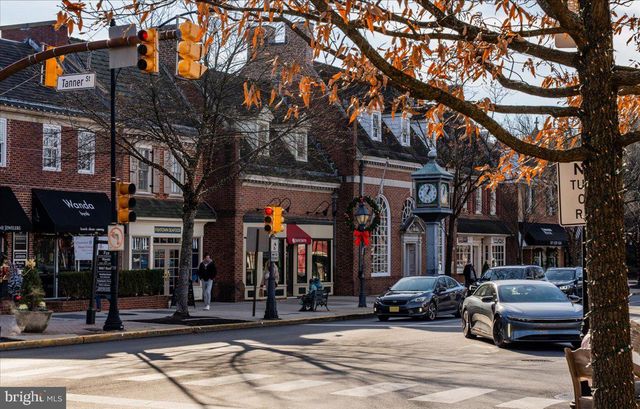 406 KINGS HWY E, Haddonfield, NJ 08033