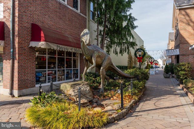 406 KINGS HWY E, Haddonfield, NJ 08033