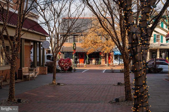 406 KINGS HWY E, Haddonfield, NJ 08033