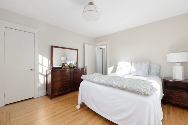 9 White Terrace, Middletown, RI 02842