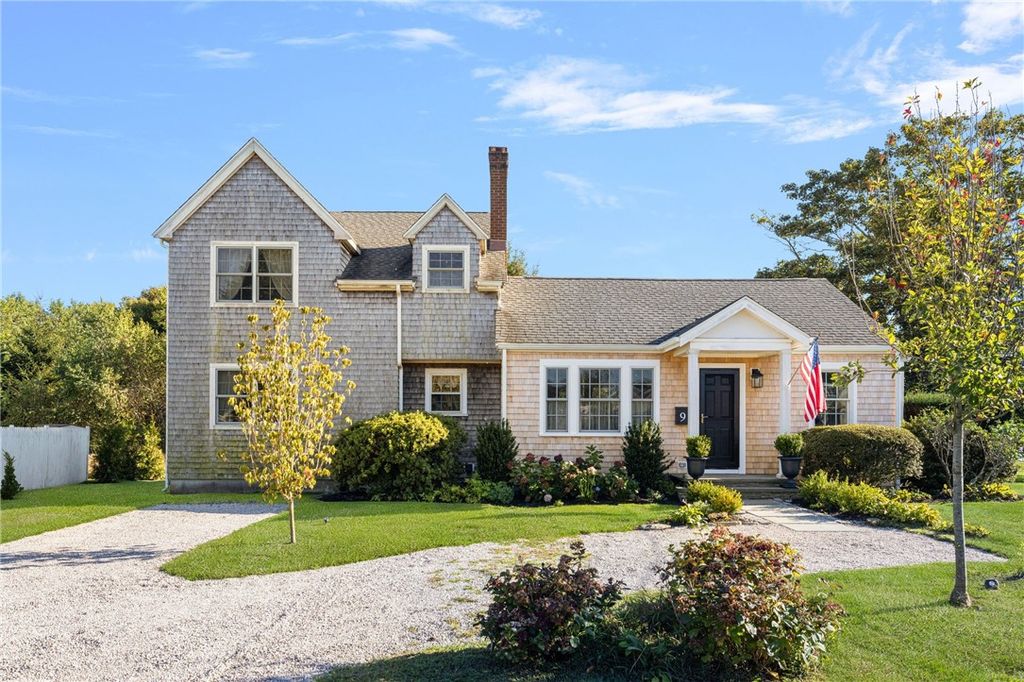 9 White Terrace, Middletown, RI 02842