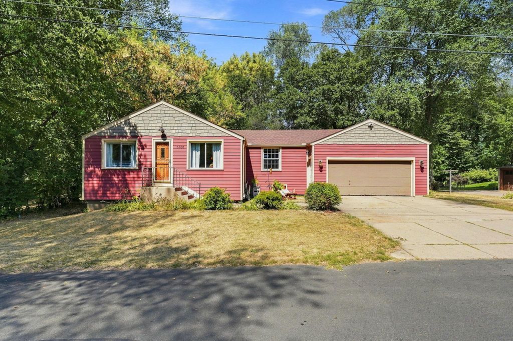16838 Upper 19th Street S, Lakeland, MN 55043 — exterior
