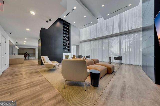 3324 Peachtree Road NE 2804, Atlanta, GA 30326