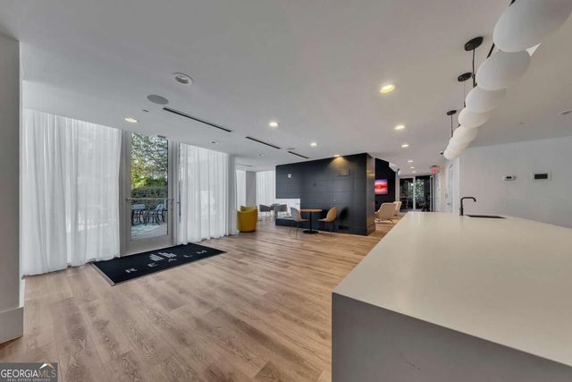 3324 Peachtree Road NE 2804, Atlanta, GA 30326