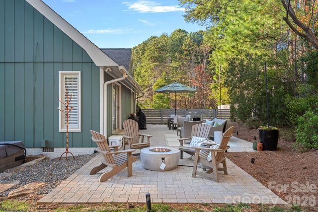 109 Sandy Shore Drive, Mooresville, NC 28117