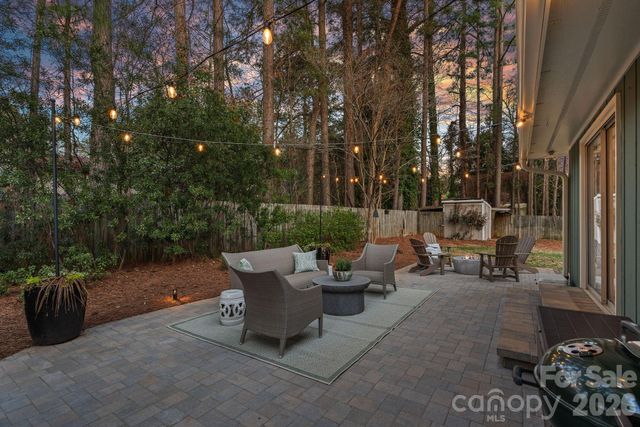 109 Sandy Shore Drive, Mooresville, NC 28117