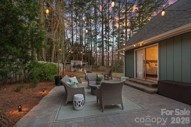 109 Sandy Shore Drive, Mooresville, NC 28117