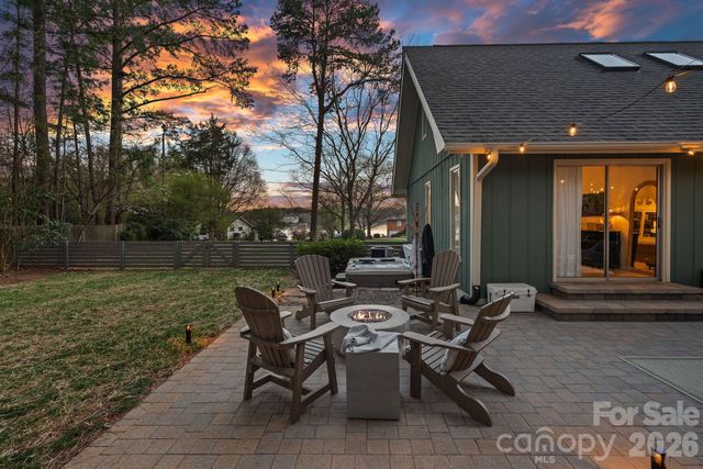 109 Sandy Shore Drive, Mooresville, NC 28117