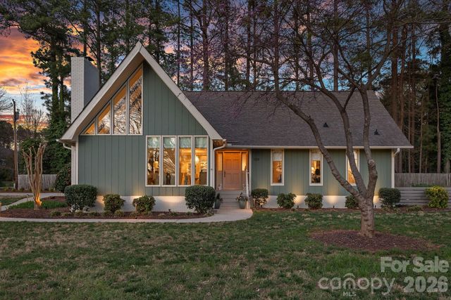 109 Sandy Shore Drive, Mooresville, NC 28117