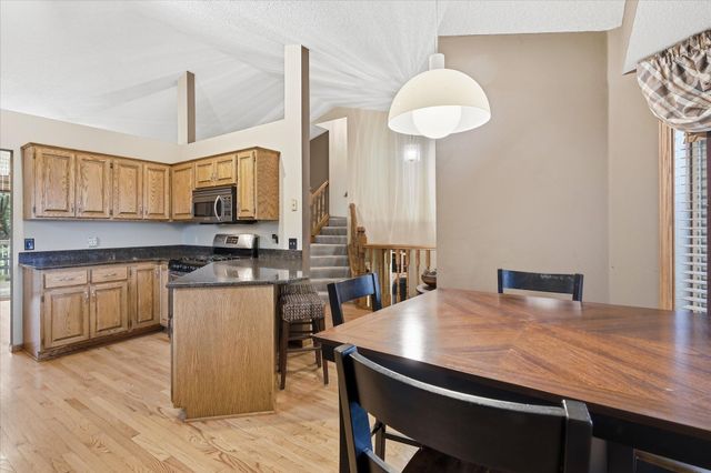 9213 Queens Gardens, Brooklyn Park, MN 55443