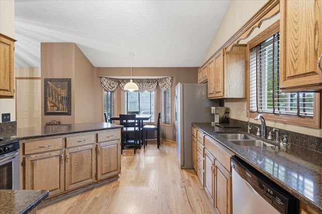 9213 Queens Gardens, Brooklyn Park, MN 55443