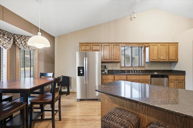 9213 Queens Gardens, Brooklyn Park, MN 55443