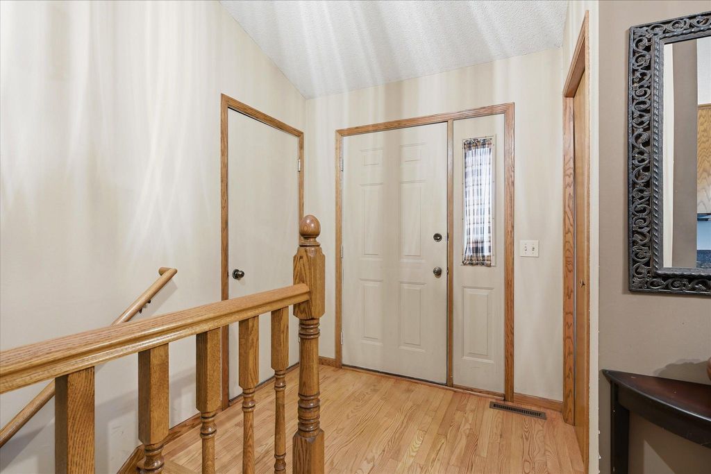 9213 Queens Gardens, Brooklyn Park, MN 55443 — photo 5