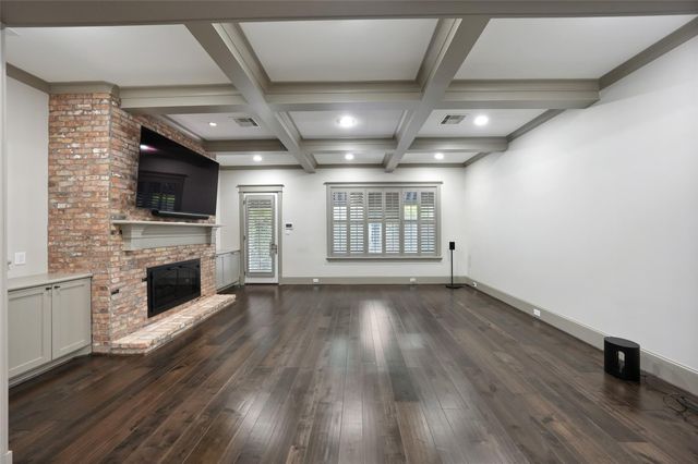 416 W 18th Street, Houston, TX 77008