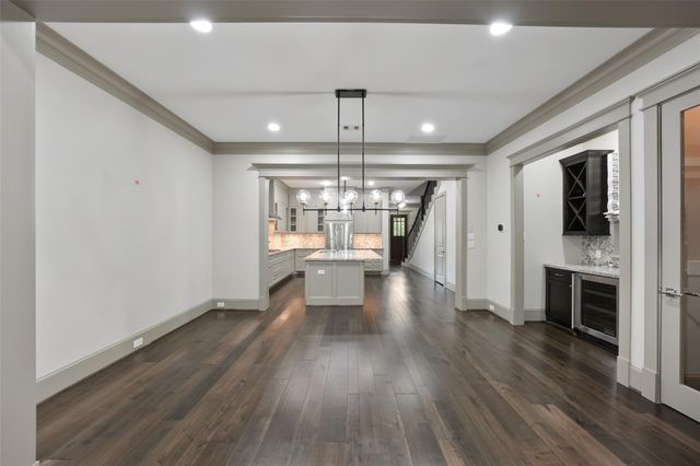 416 W 18th Street, Houston, TX 77008