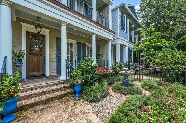 416 W 18th Street, Houston, TX 77008