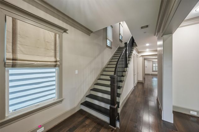 416 W 18th Street, Houston, TX 77008