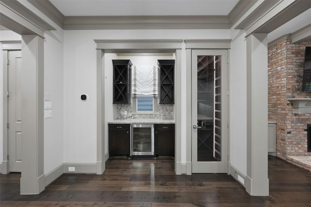 416 W 18th Street, Houston, TX 77008