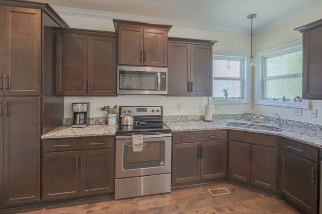 813 Tanager Pl, Lebanon, TN 37087