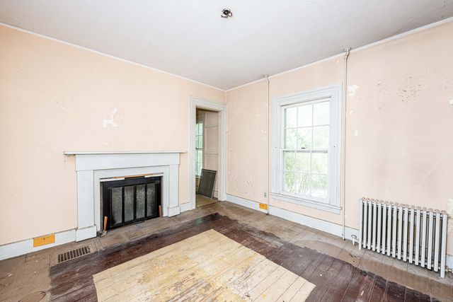 174 Whitfield Street, Guilford, CT 06437