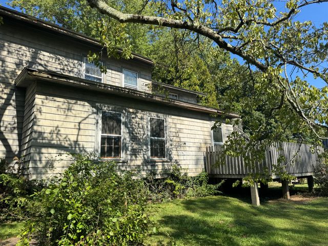 174 Whitfield Street, Guilford, CT 06437