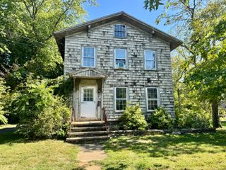 174 Whitfield Street, Guilford, CT 06437